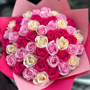 5 Motive să alegi un Buchet de Trandafiri de Săpun