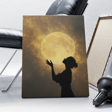Tablou Canvas - Îmbrățișând Luna