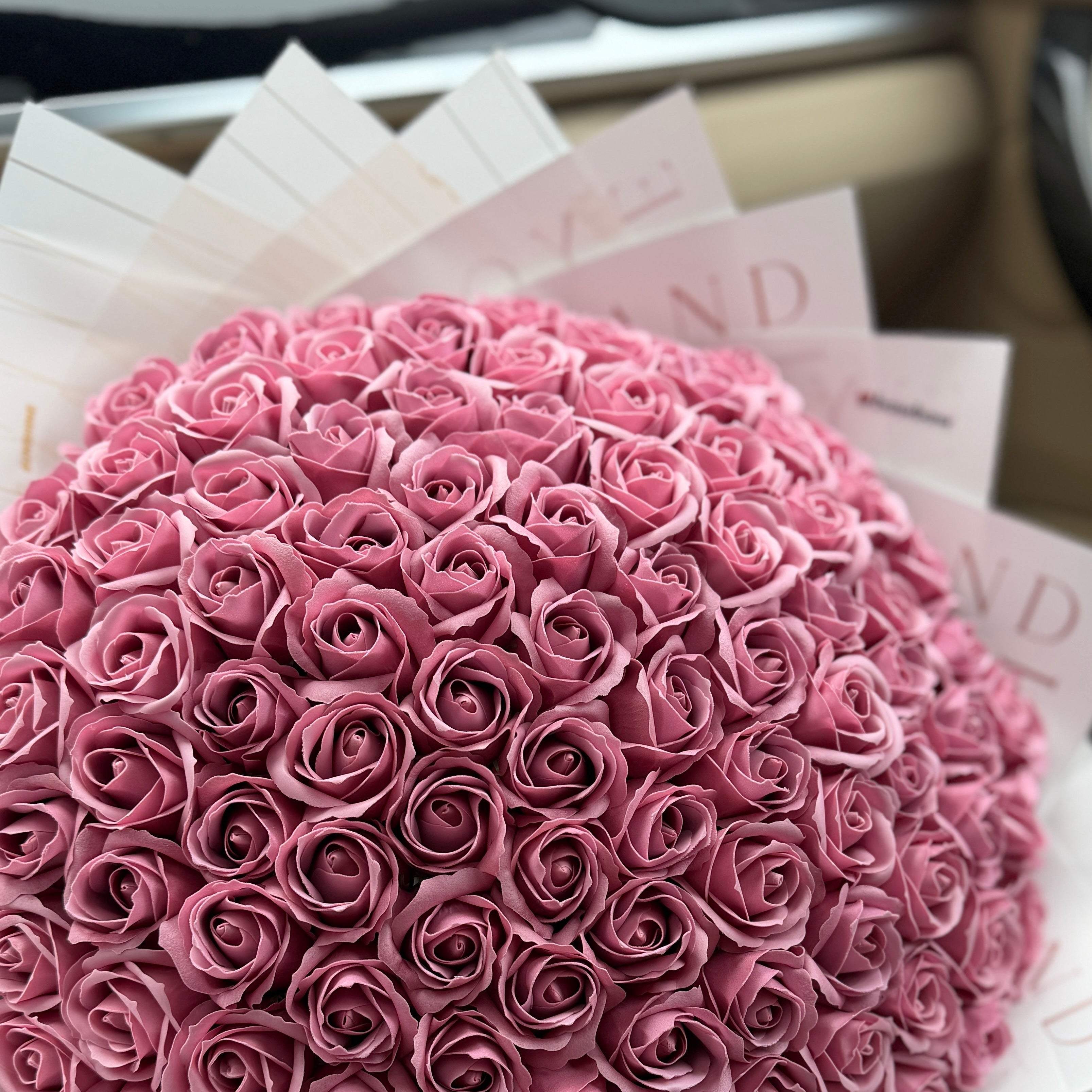 Buchet 101 Trandafiri - Dusty Rose
